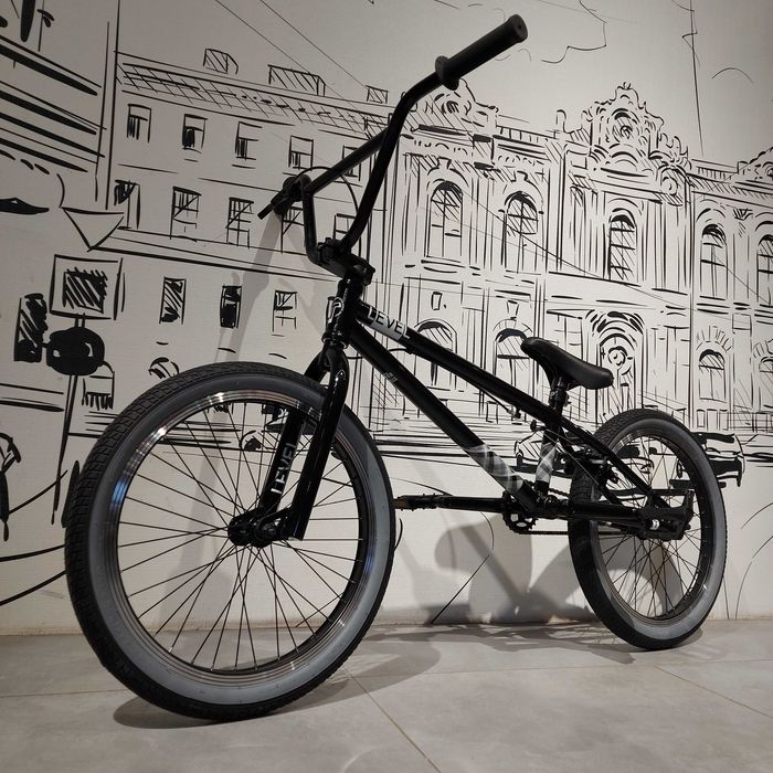 Черный Bmx "Level". Трюковый велосипед 20". Гироротор. Трюковой Бмикс