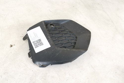 Странична решетка за фар дясна страна Ауди А3 / Audi A3 4 (8Y) [Страни