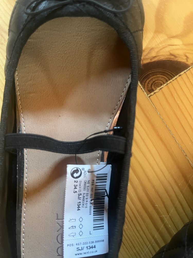 Детски обувки за момиче / сандали Next size 34.5