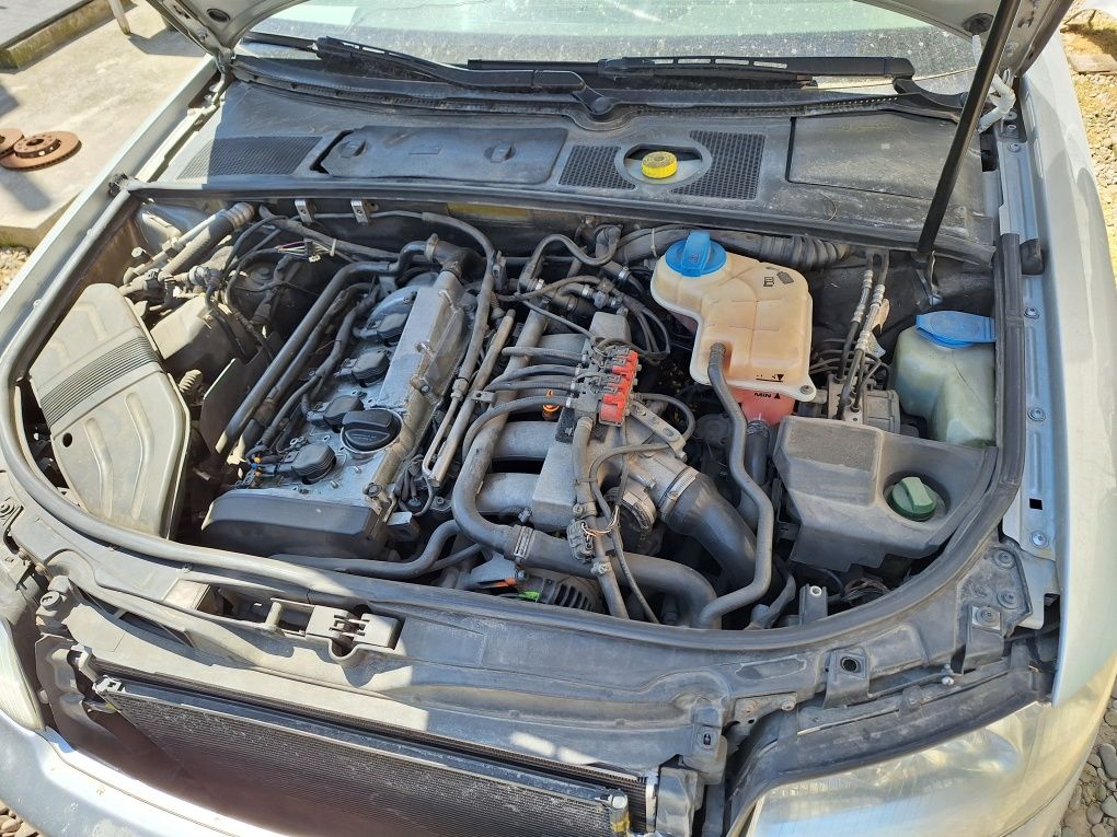 Dezmembrez Audi A4 B6 1.8t AVJ