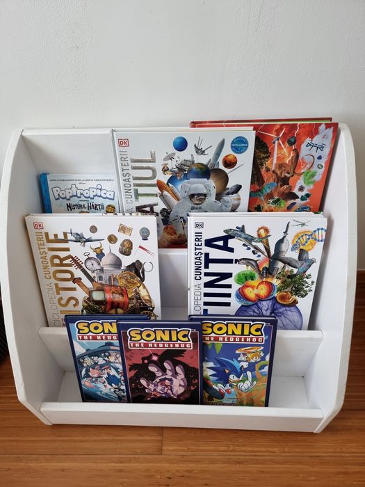 Biblioteca lemn montessori