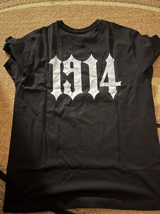 Тениска на Левски София (като нова)