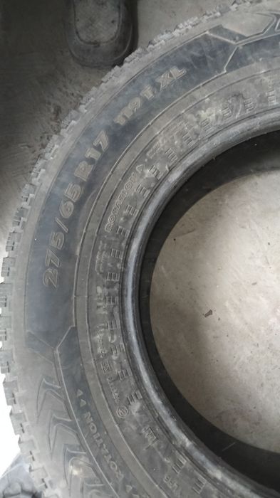 Продам зимние шины ,шипованная