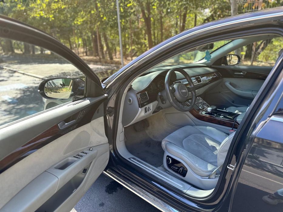 Audi A8 3.0 2011