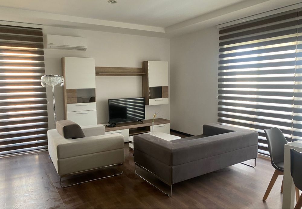 Inchiriez apartament in Cosmopolis cu 2 camere kobilat uitlat balcon