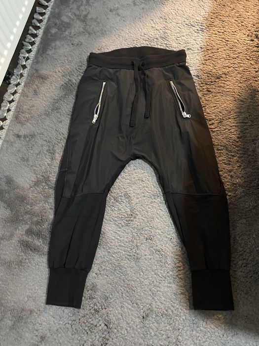 Pantaloni vagabond , made by society
