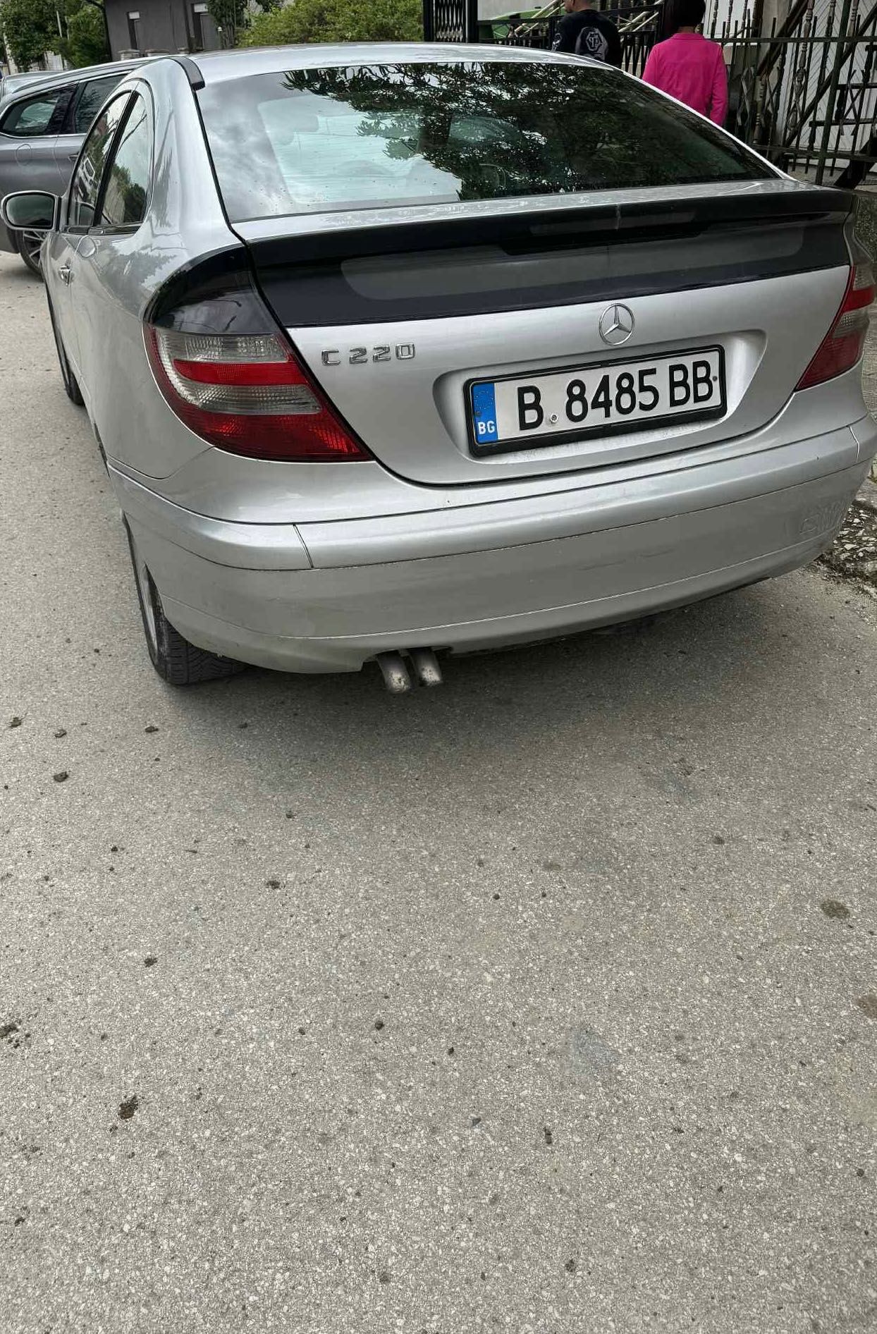 Продавам мерцедес