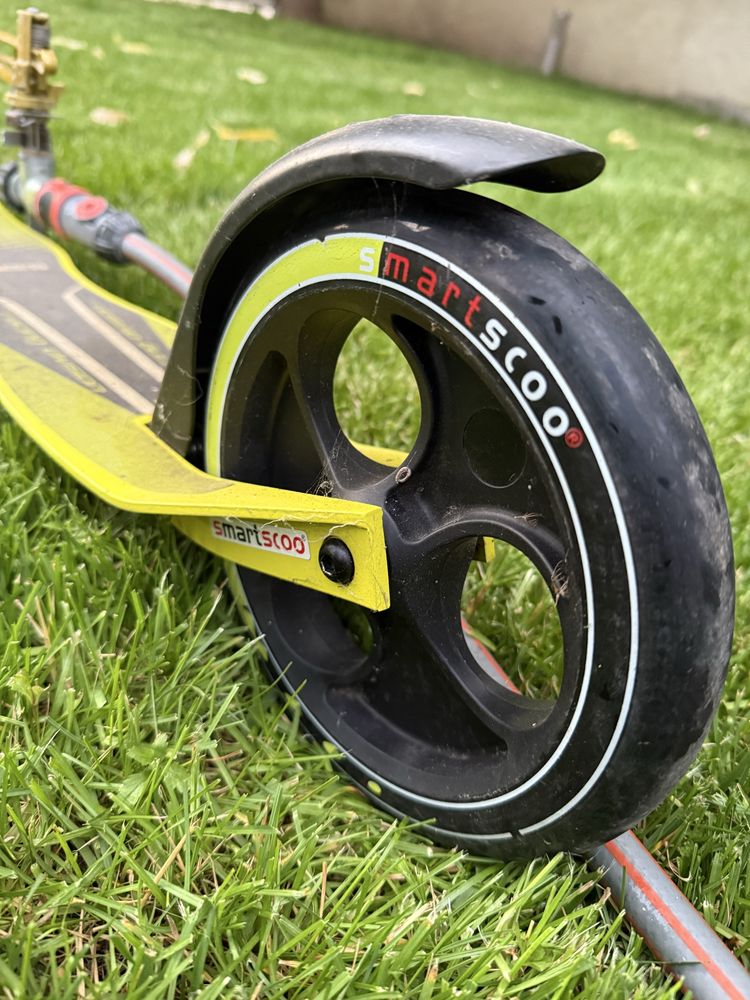 Trotineta SmartScoo, roti pe 205mm, rulmenti dubli Abec 5