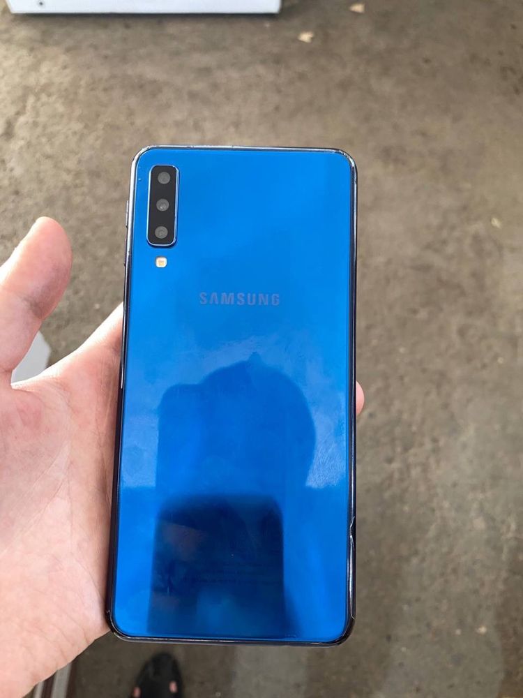 Samsung  galaxs A 7 2019