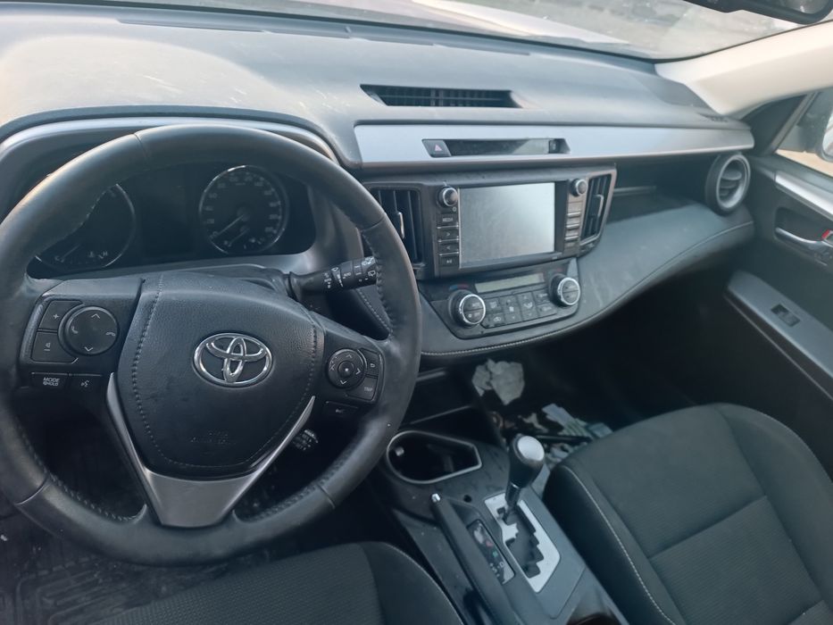 Тойота Рав 4 на части 2017 2.5 хибрид