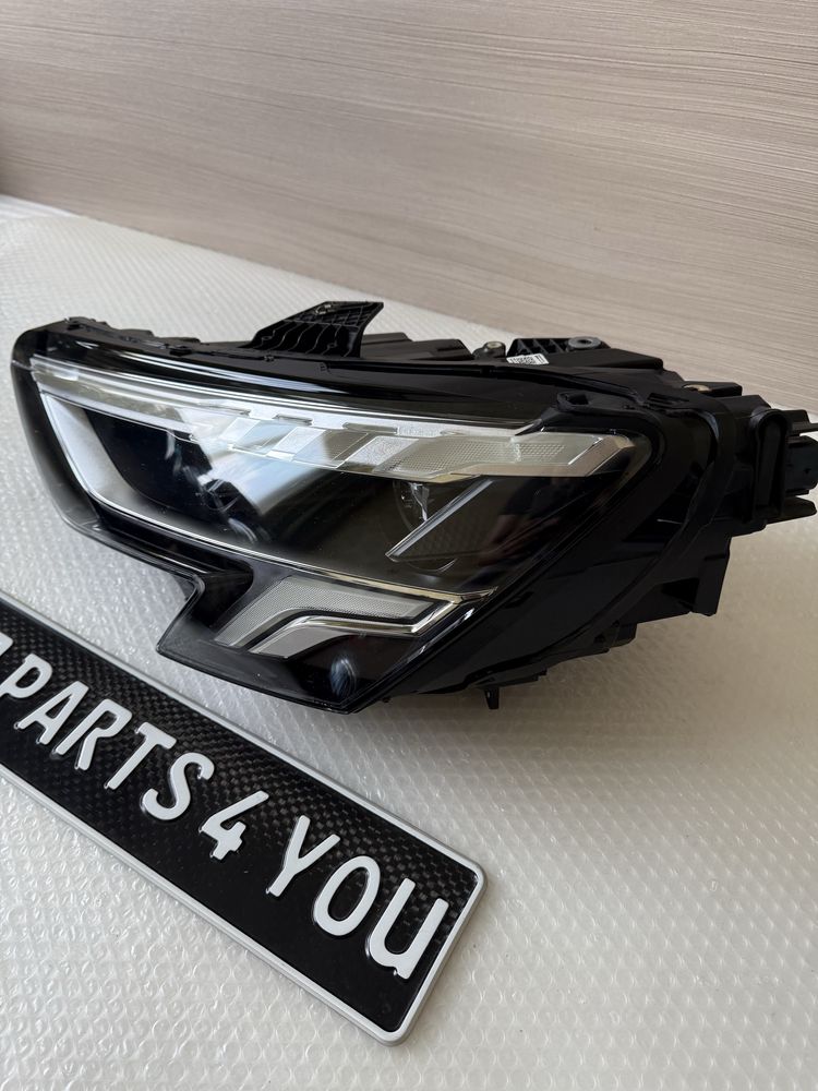 Фар десен Audi A3 S3 RS3 8Y Full LED Перфектен