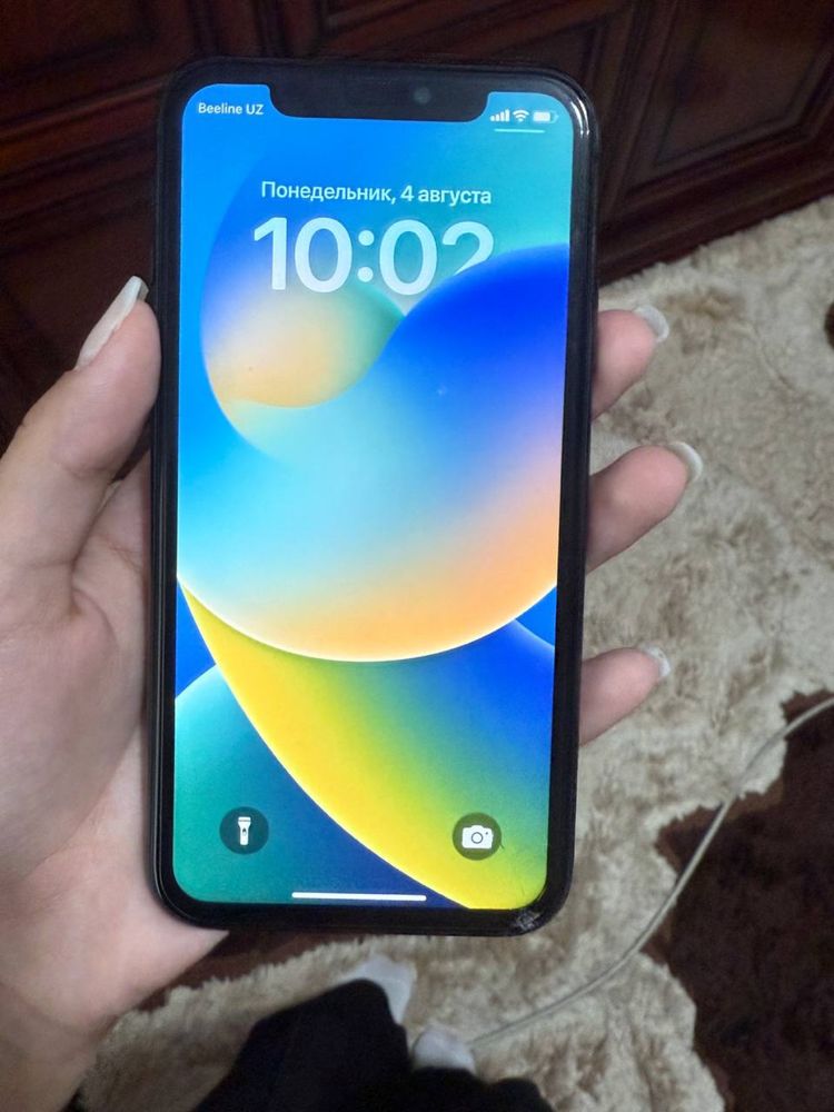iphone 11  black