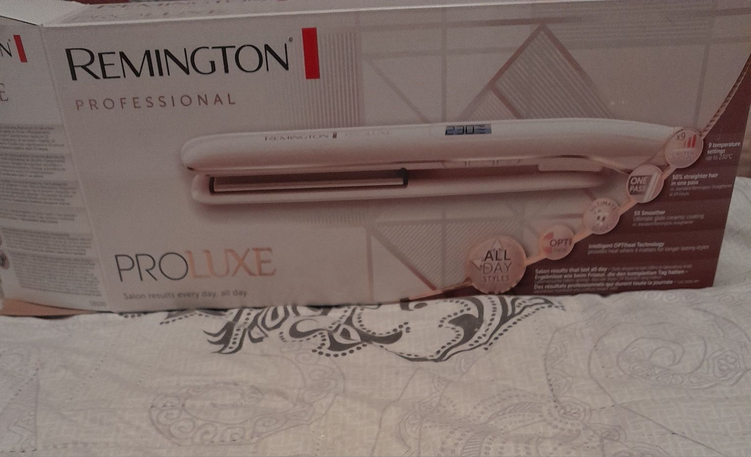 Преса за коса Remington S9100 PROLUXE