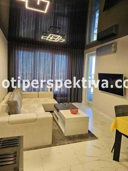 Продава се Двустаен апартамент в Пловдив, Тракия - 76 кв.м за 1935 €/кв.м - Снимка #1