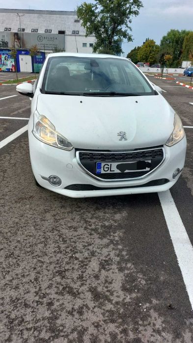 Peugeot 208 perfect funcțională, 1.4 hdi diesel, cutie automata