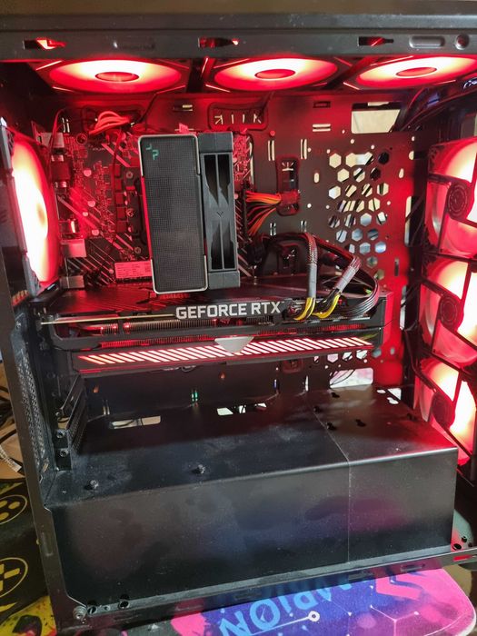 Sistem gaming, editari, i5 12600K, 32gb DDR5, Rtx 3080 Asus TUFF, etc!