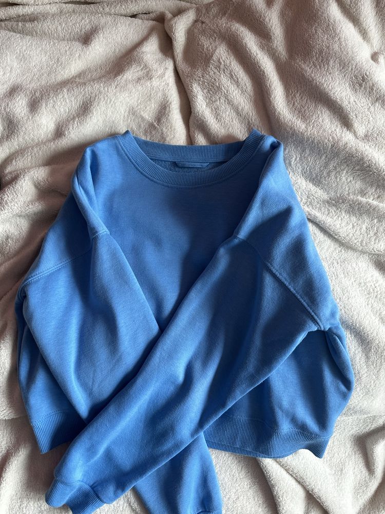 Дамски суитшърти и худита: H&M, Zara, Crop, Sinsay