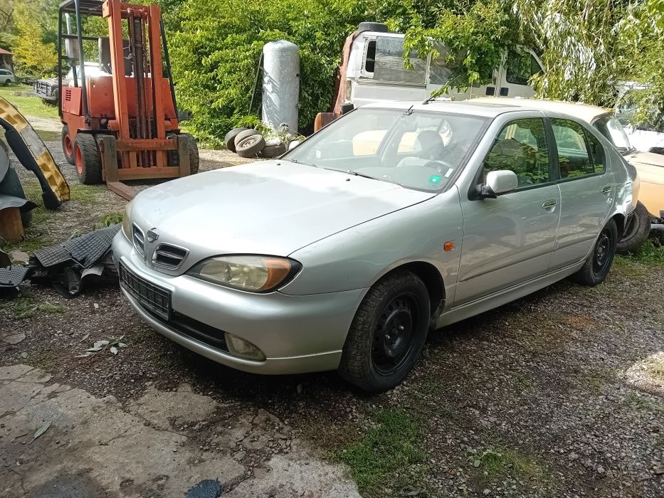 Продавам на части Нисан примера п11  2.0тд NISSAN Primera