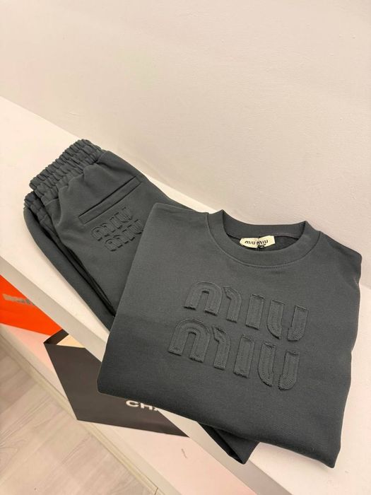 Сетове от две части