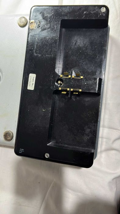 Megohmetru Metrawatt BBC Goerz, model J100/1000