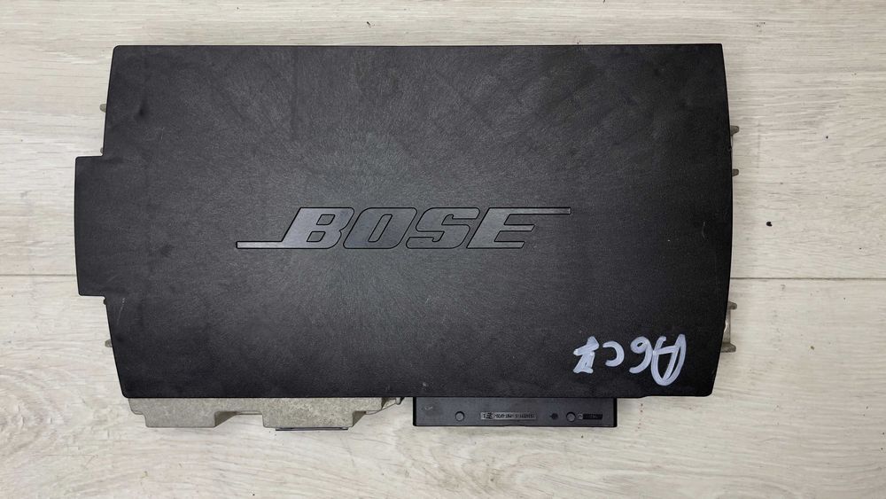 Усилвател BOSE AUDI A6 A7 A8 4G0035223C