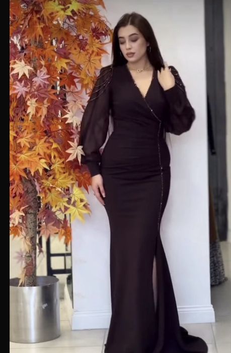 Продам платье 50 размер