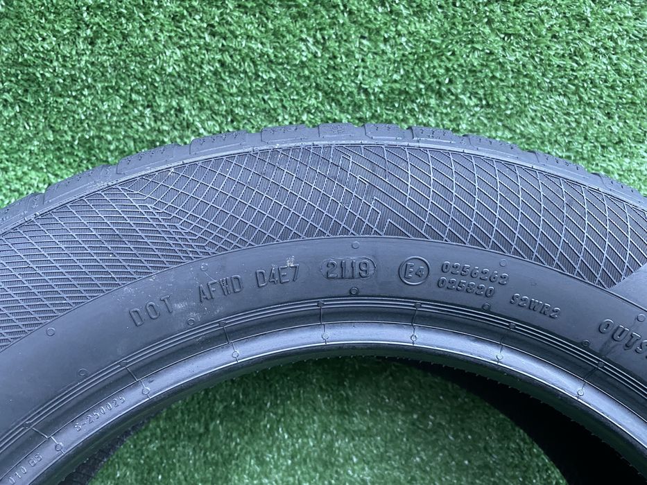 Set 2 anvelope Iarna Continental Winter Contact TS850P 205 60 R 16 92H