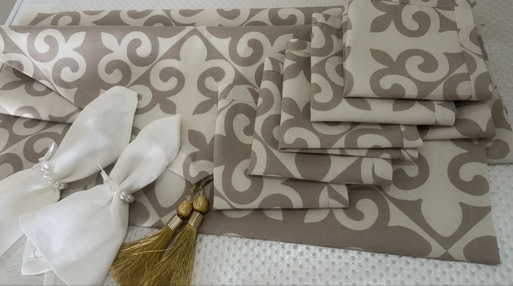 Раннер с салфетками