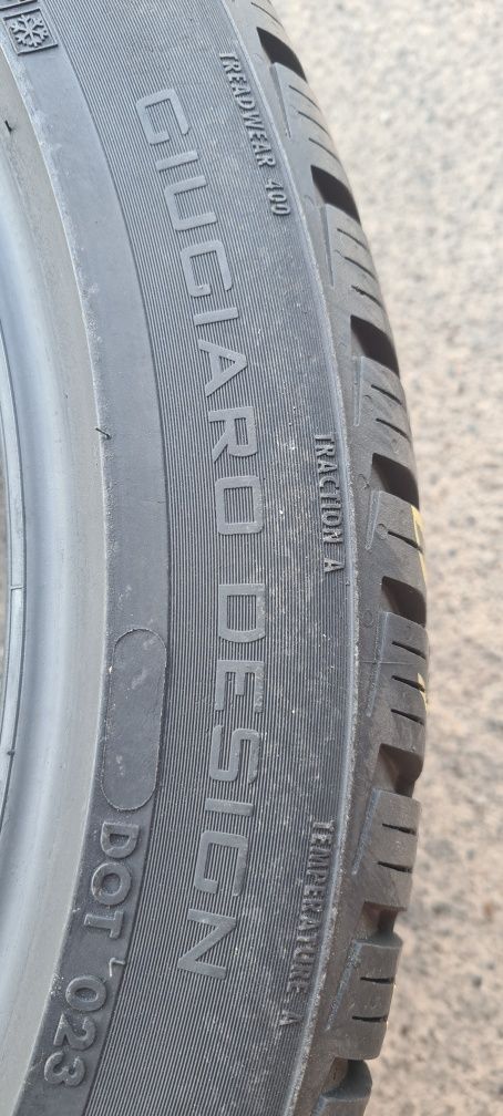 4 anvelope M+S Vredestein 235/40/19