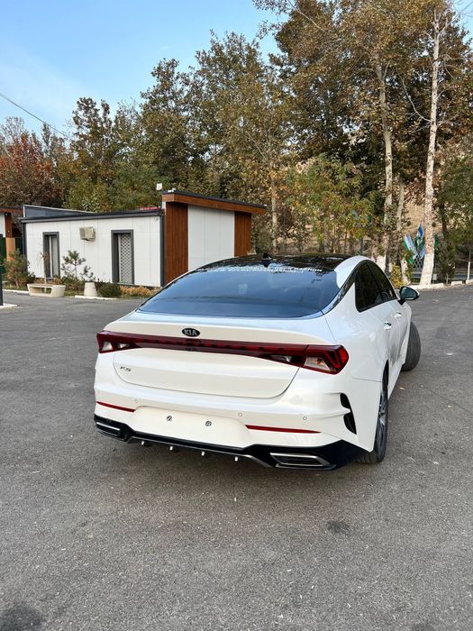 КИЯ  К 5. 5 пазиция