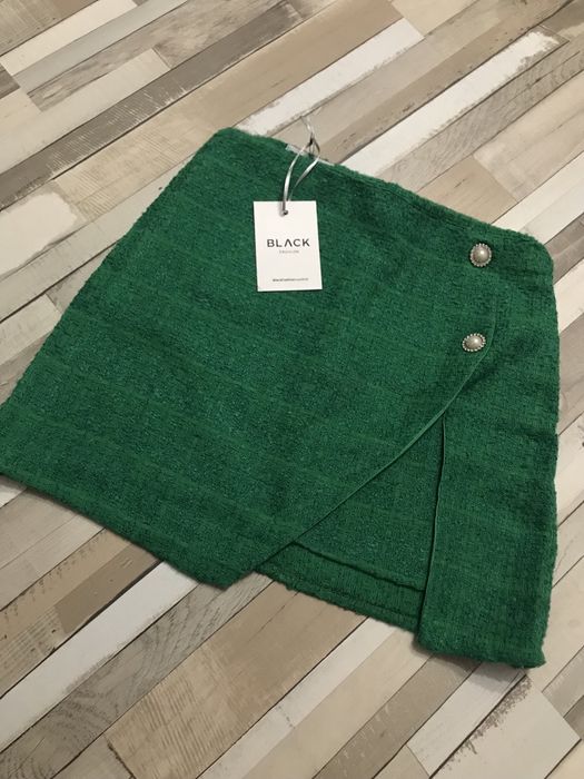 Пола букле в зелен цвят