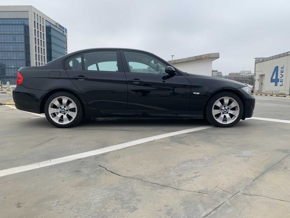 BMW 320d | Automatic | Xenon |  | + Jante 18 | Service NOU