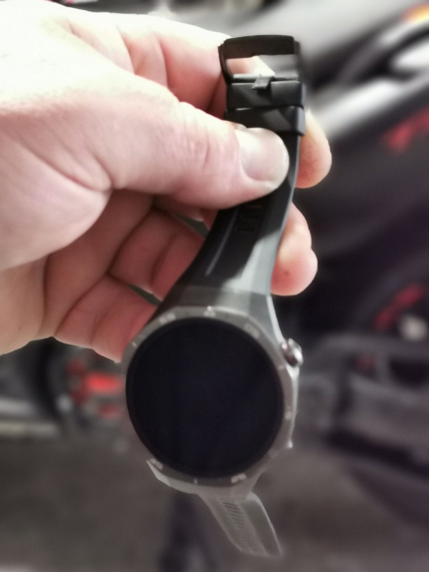 Часовник Huawei GT5 Pro