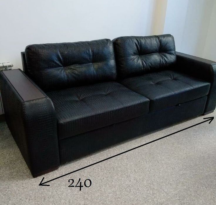 Большой раскладной диван. Качество и состояние отличное