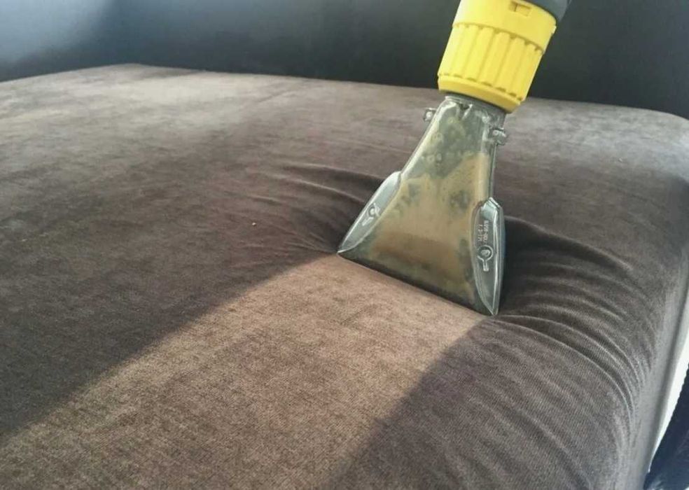 Curatare profesională: Canapele • Saltele • Covoare