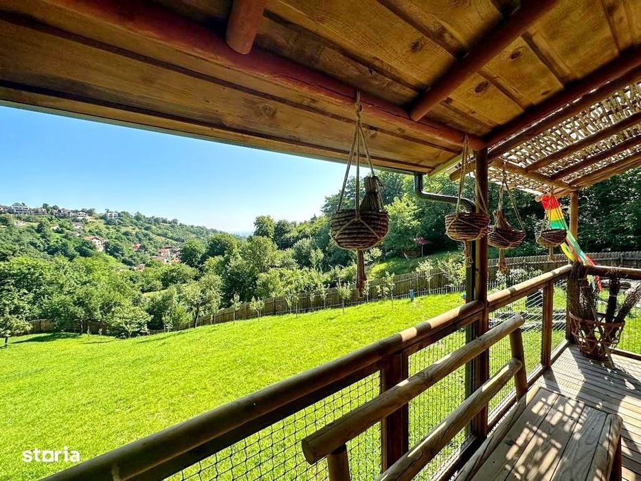 TEREN UNIC in Schei cu cabana