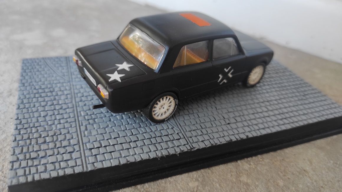Метални модели мащаб 1:43