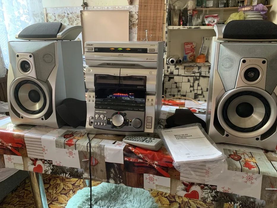 Sony yaponya mahsuloti mhc grx8 hamma joyi ishlaydi ovoz sifati supper