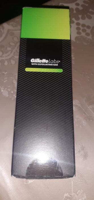 Gillette  Labs  ultimul model suport magnetic