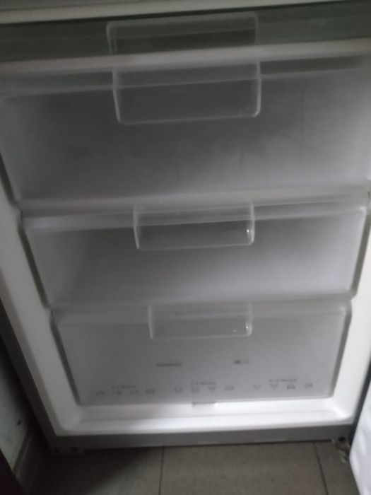 Combina frigorifica Siemens clasa A +