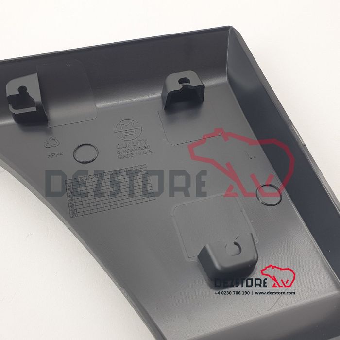768F20004R Ornament lateral stanga Renault Master