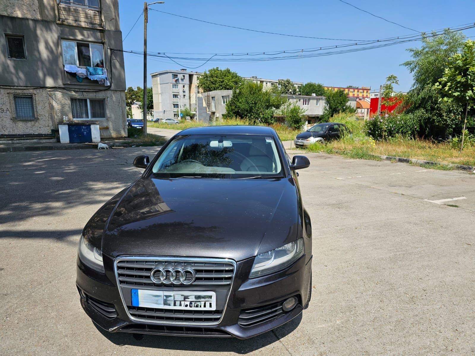 Dezmembrez audi a4 b8