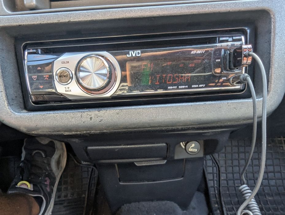 Pioneer avic-f940bt, kenwood, jvc