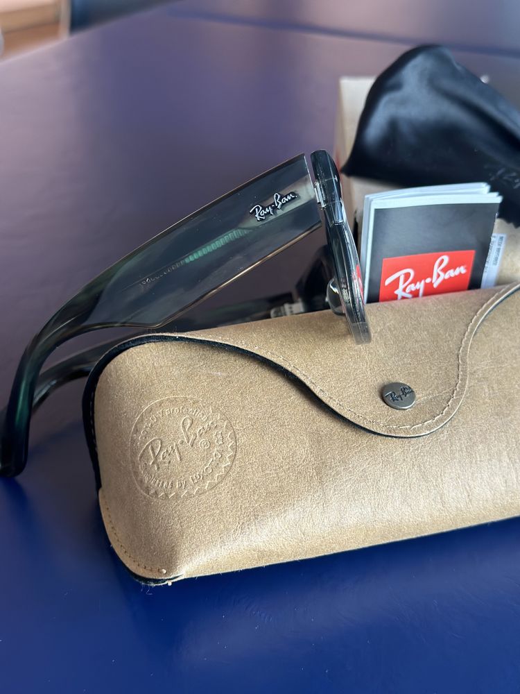 Слънчеви очила Ray-Ban Mega Wayfarer