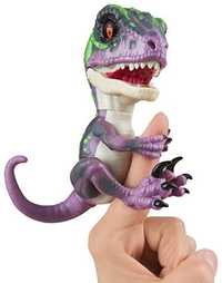 Fingerlings Untamed velociraptor interactiv