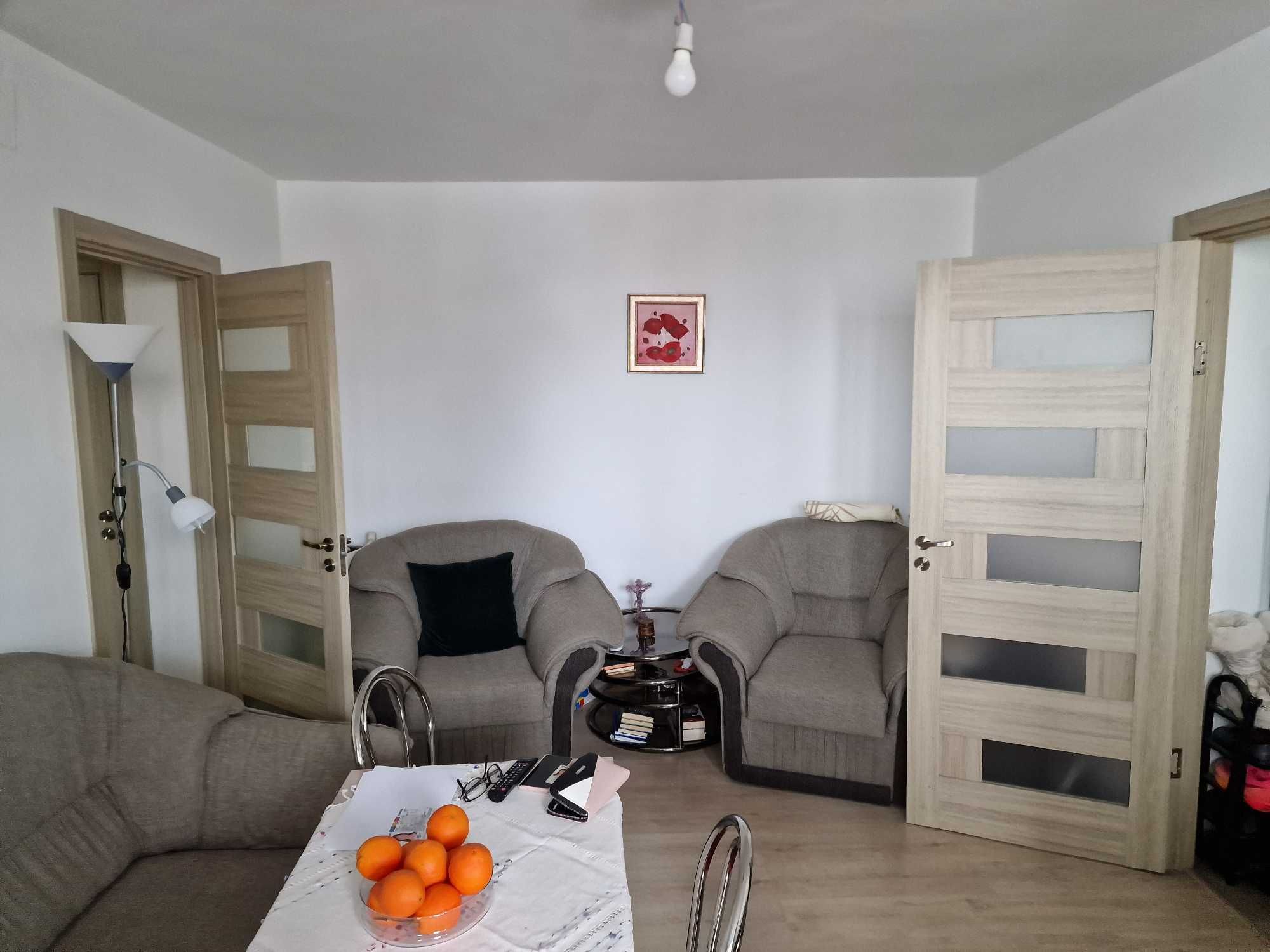 Apartament 3 camere