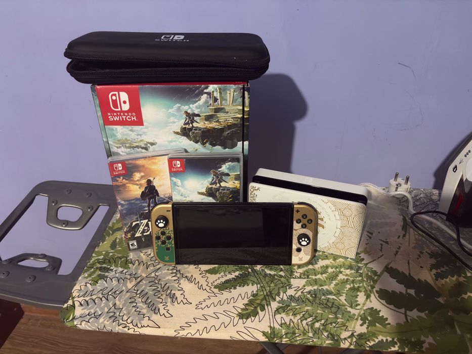 Nintendo Switch oled (не прошитая)