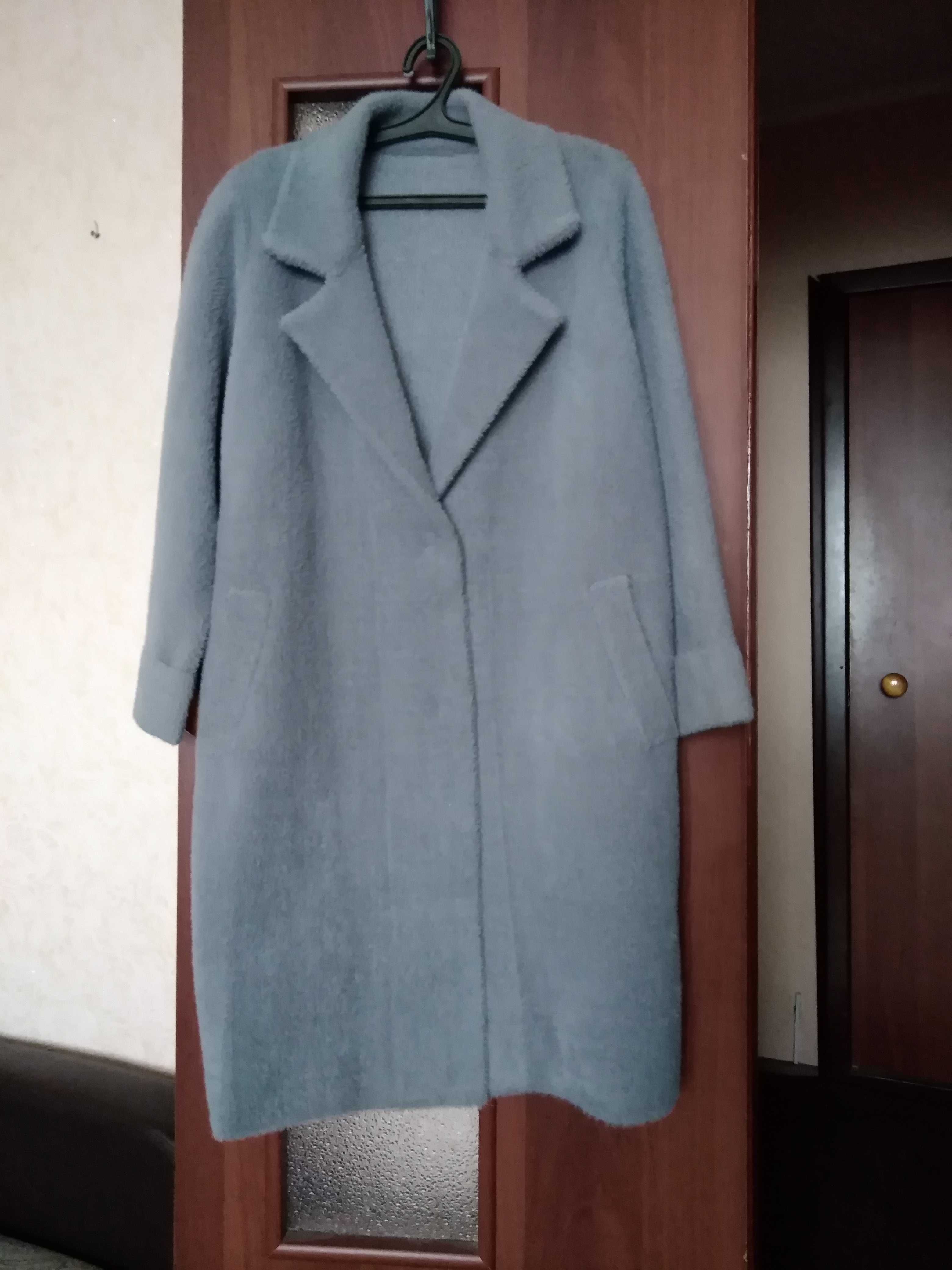 Модное пальто. 50 -52.