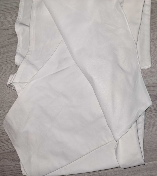 fusta pantalon scurta alba