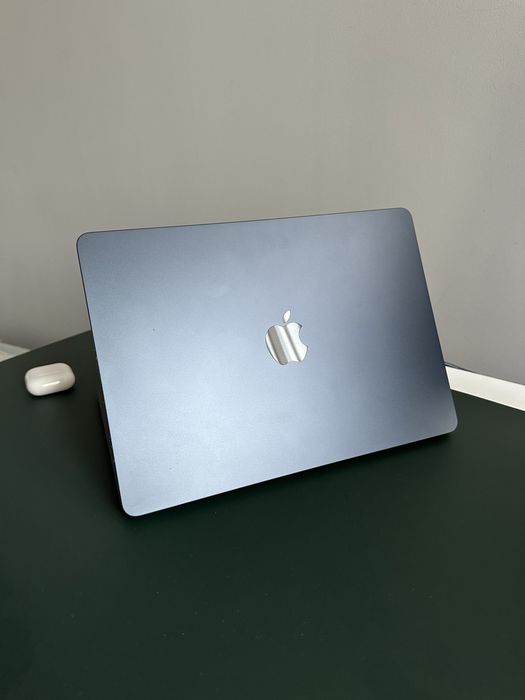 Macbook Air 13 M2 16/256